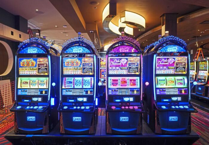 Evolving Imagery: Tracing the Journey from Fruit Machines to Video Slots in Slot Game Themes